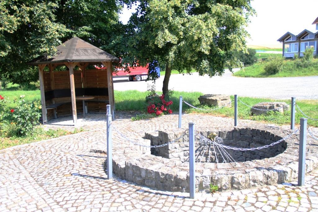 Landgasthof Frankentor Wasserlosen Экстерьер фото